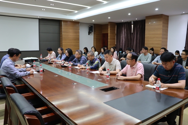 学校党委召开人工智能与计算机学...