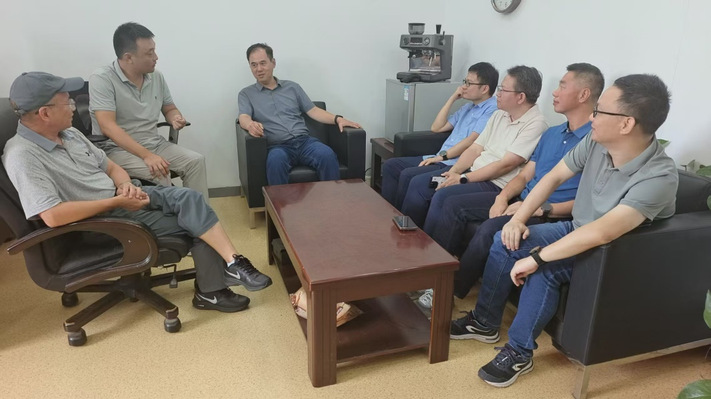 厦门五家半导体企业到访人工智能...